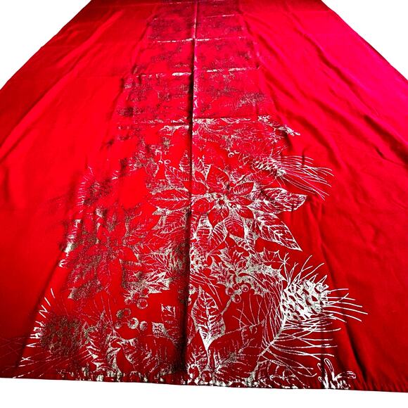 Vintage Christmas Holiday tablecloth buffet size rectangle red with gold leaves - Picture 6 of 7